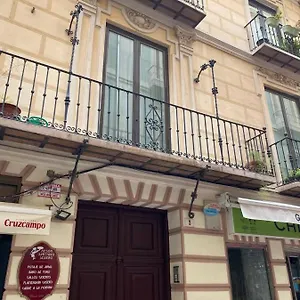 https://holidays2malaga-correo-viejo-next-cathedral-malaga-with.1costadelsol.com